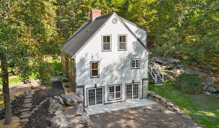 23 Harvard Rd, Bolton, MA 01740 - 3 Beds, 4 Bath