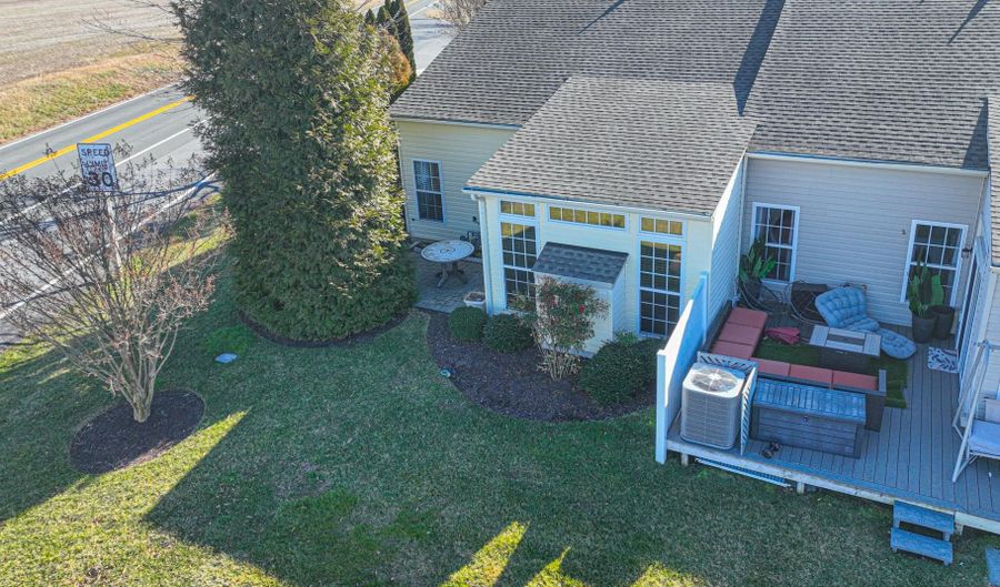 511 SUNLIGHT Ln 3, Berlin, MD 21811 - 3 Beds, 3 Bath