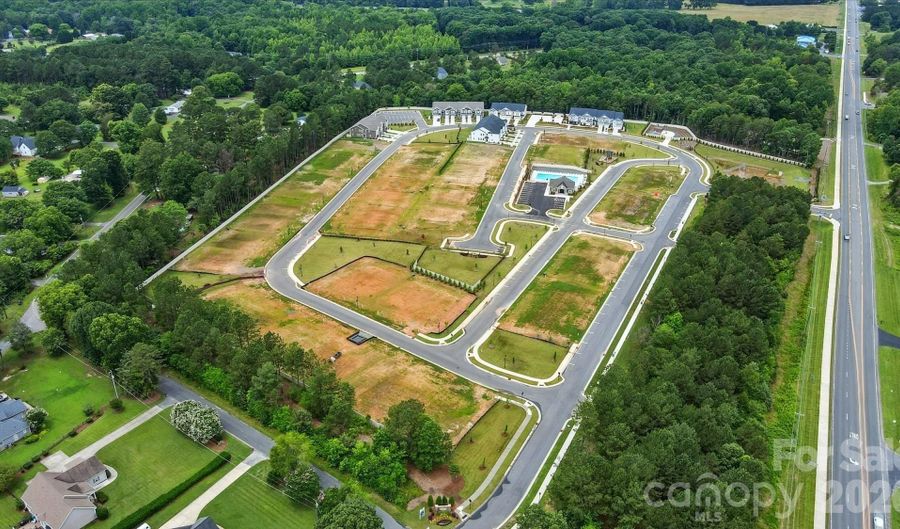 672 Cassidy Ct, Clover, SC 29710 - 3 Beds, 3 Bath