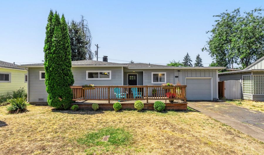 3190 ORIOLE St, Springfield, OR 97477 - 3 Beds, 1 Bath