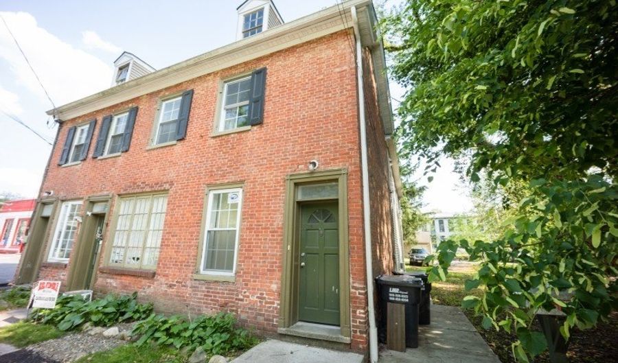 332 Water St, White, NJ 07823 - 6 Beds, 4 Bath