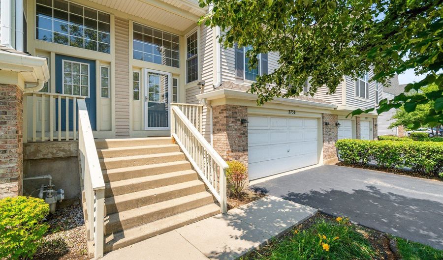 2736 S Embers Ln 2736, Arlington Heights, IL 60005 - 3 Beds, 3 Bath