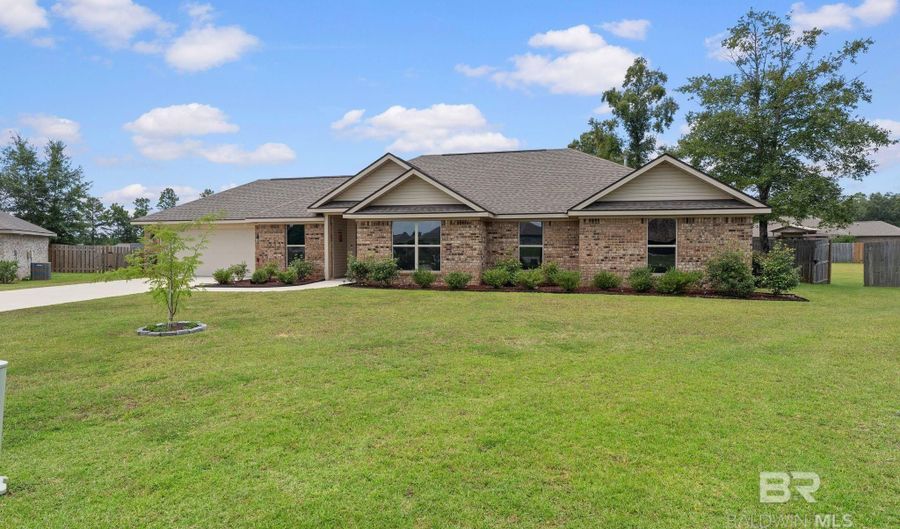 10152 Heartwood Ct, Bay Minette, AL 36507 - 4 Beds, 2 Bath