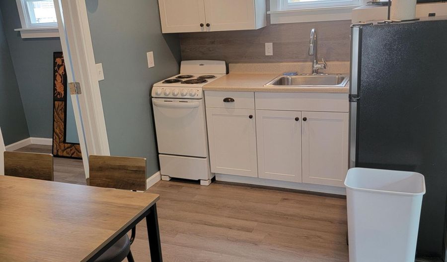 212 16th Ave Rear, Belmar, NJ 07719 - 2 Beds, 1 Bath