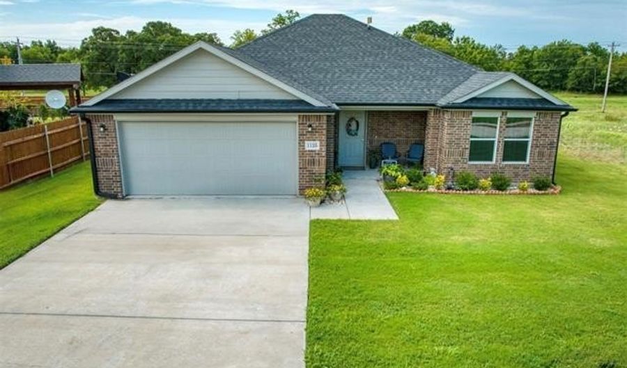 1125 Champion Way, Ardmore, OK 73401 - 3 Beds, 2 Bath