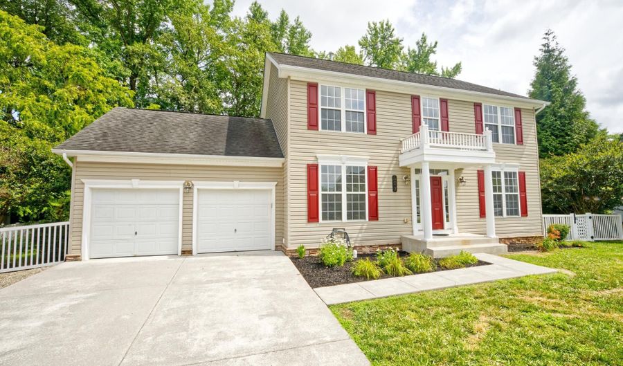 573 N ERIN Ave, Felton, DE 19943 - 4 Beds, 3 Bath