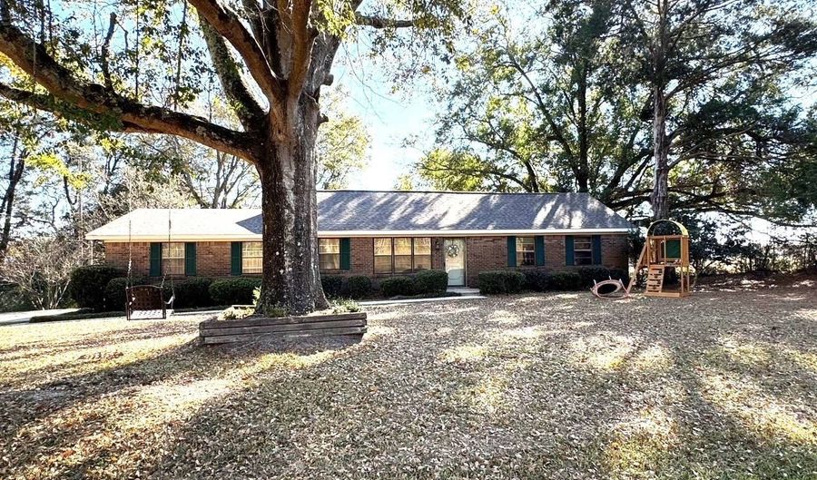 12288 Brooklyn Rd, Andalusia, AL 36421 - 2 Beds, 2 Bath