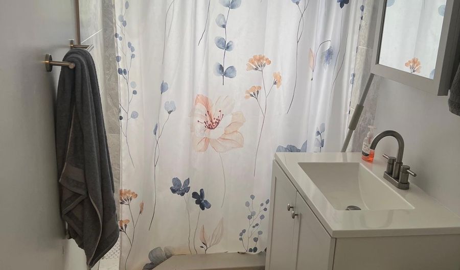 45 BROADWAY 25, Bayonne, NJ 07002 - 2 Beds, 1 Bath
