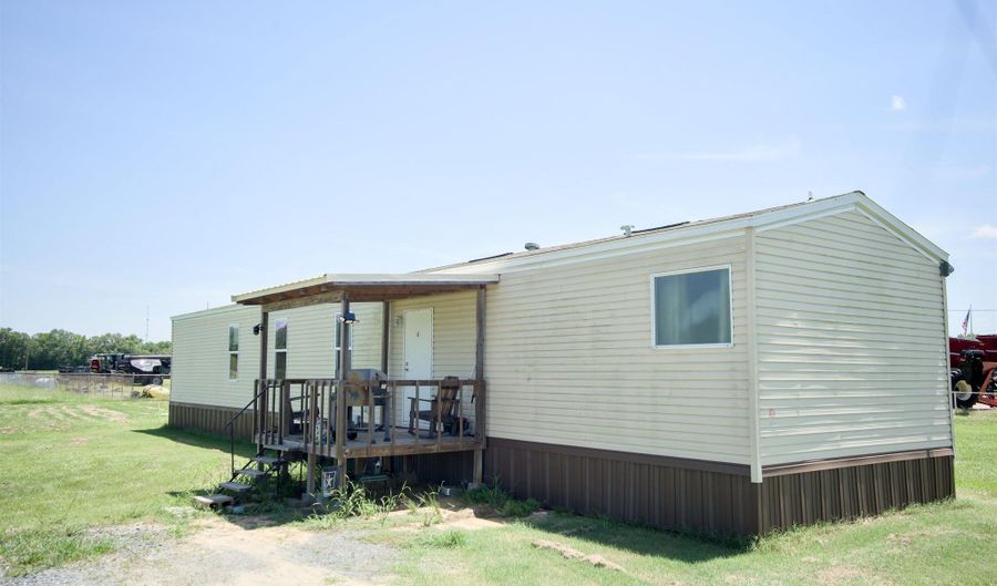 3965 BAYOU ACRES Dr, Bastrop, LA 71220 - 3 Beds, 2 Bath