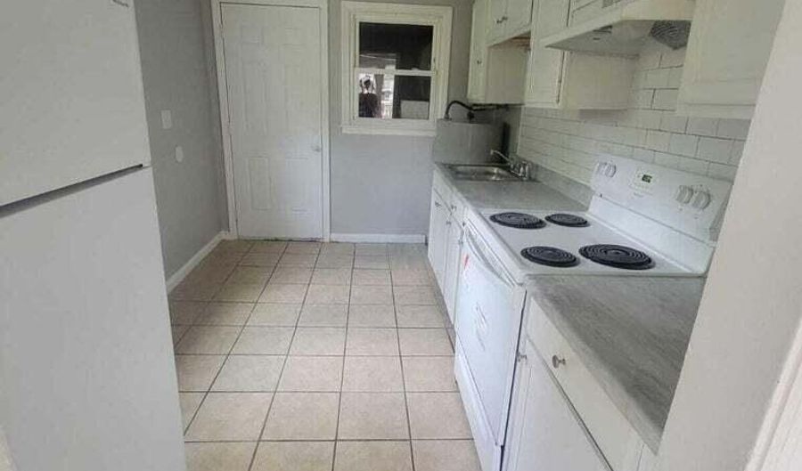 1319 Wallace Street St, Augusta, GA 30901 - 3 Beds, 1 Bath