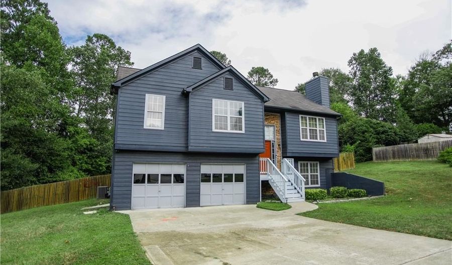 7930 River Fall Ct, Ball Ground, GA 30107 - 3 Beds, 3 Bath