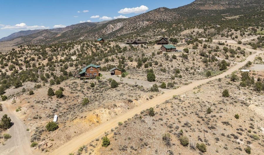 4205 Little Meadows Loop, Antimony, UT 84712 - 3 Beds, 2 Bath