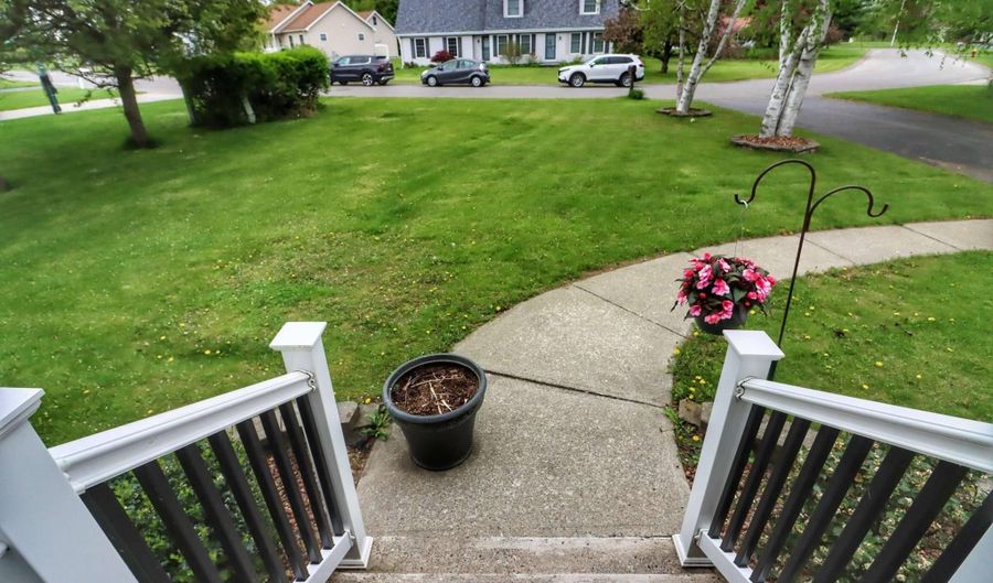 111 Windswept Dr E, Amsterdam, NY 12010 - 4 Beds, 3 Bath