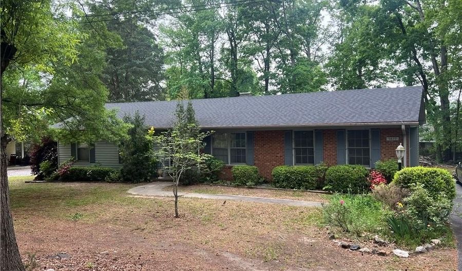 5899 Ashbrook Cir, Archdale, NC 27263 - 3 Beds, 2 Bath