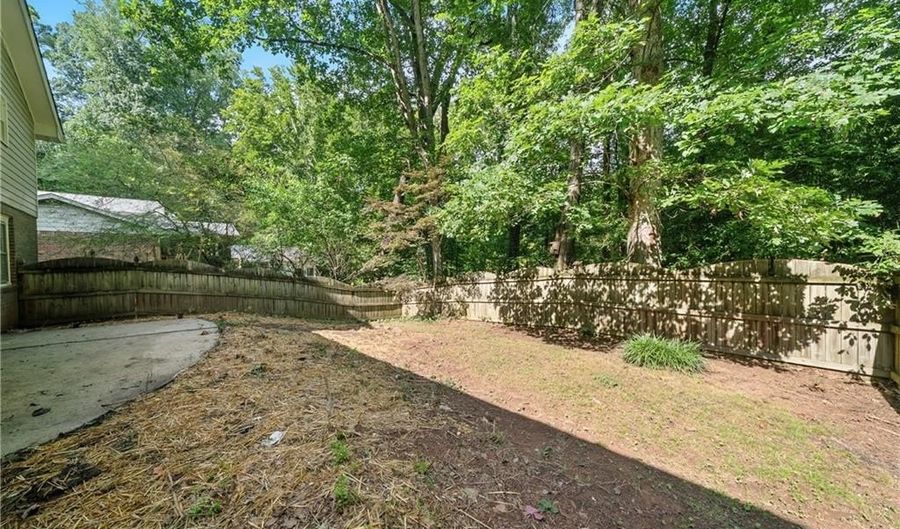 4520 Atlas Pl, Tucker, GA 30084 - 3 Beds, 2 Bath