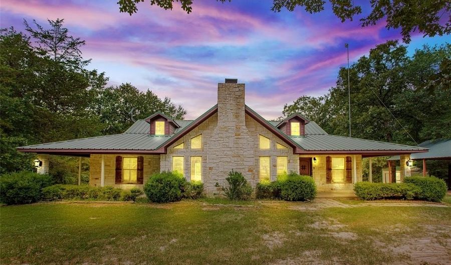6334 State Highway 182, Alba, TX 75410 - 2 Beds, 2 Bath
