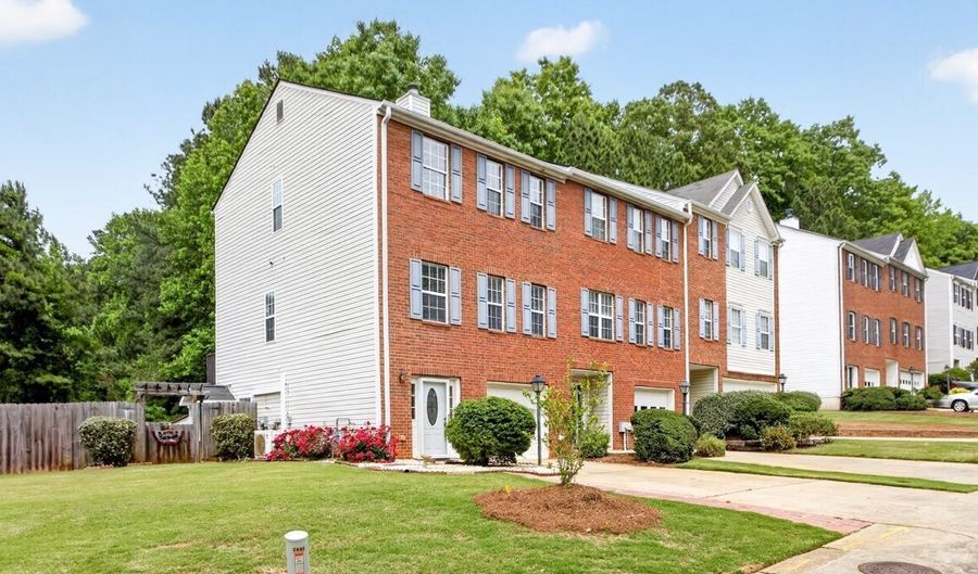 2484 Stonegate Dr NW, Acworth, GA 30101 - 3 Beds, 4 Bath