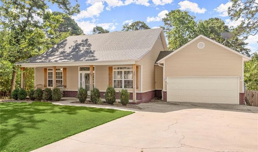 23 Cumbrian Dr, Bella Vista, AR 72714 - 3 Beds, 3 Bath