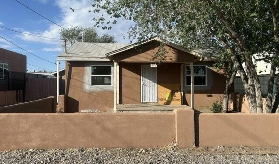 120 Veranda Rd NW, Albuquerque, NM 87107 - 3 Beds, 2 Bath