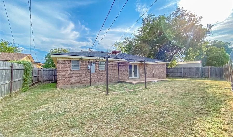 2810 Robertson Dr, Abilene, TX 79606 - 3 Beds, 2 Bath