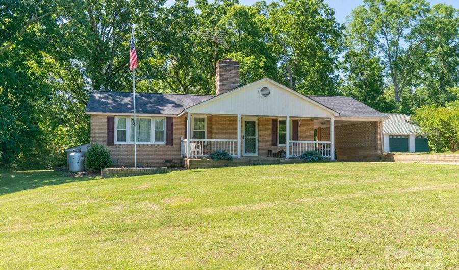 28782 Canton Rd A, Albemarle, NC 28001 - 2 Beds, 2 Bath