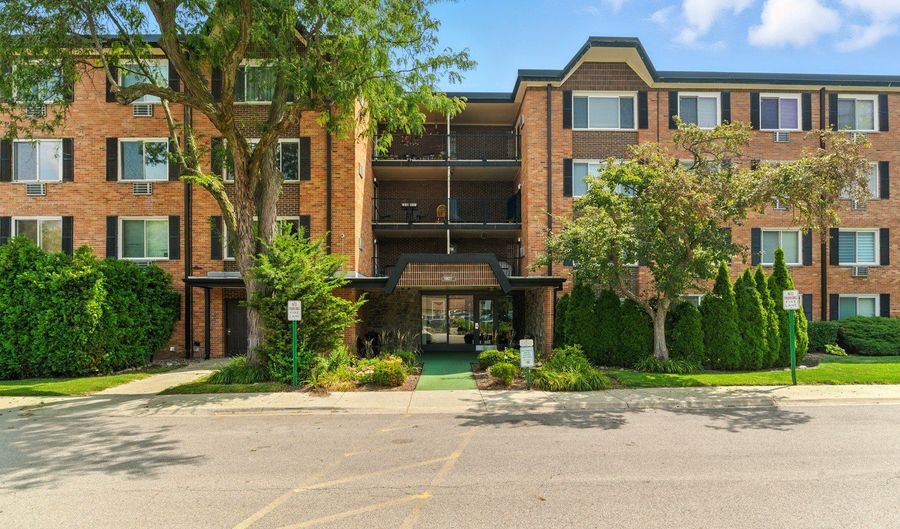 1207 S Old Wilke Rd 303, Arlington Heights, IL 60005 - 1 Beds, 1 Bath