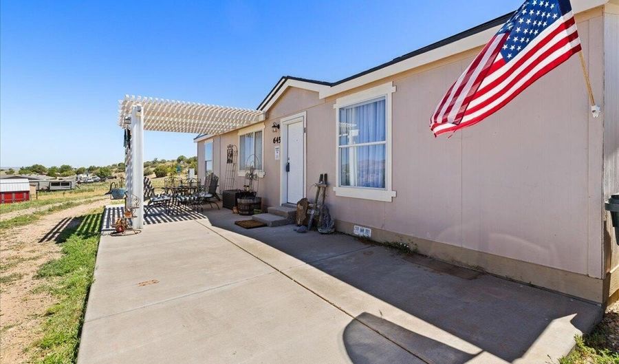 645 N PAPAGO Trl, Chino Valley, AZ 86323 - 3 Beds, 2 Bath
