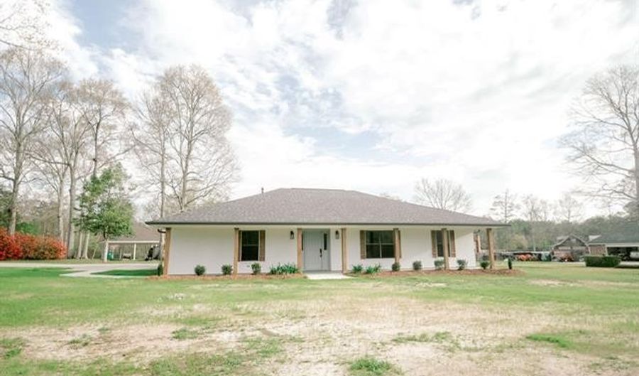 1421 SHADY PINE Dr, Bogalusa, LA 70427 - 3 Beds, 2 Bath