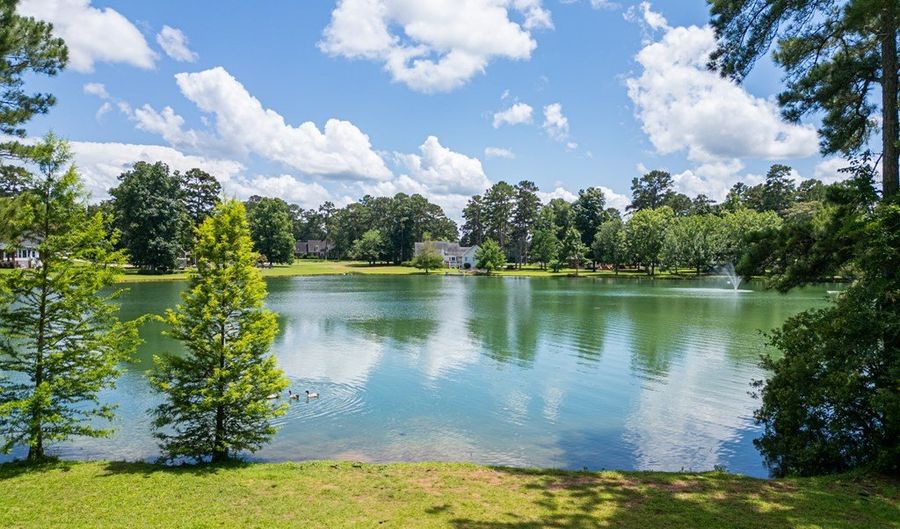 238 WIREGRASS Way, Albany, GA 31721 - 4 Beds, 5 Bath