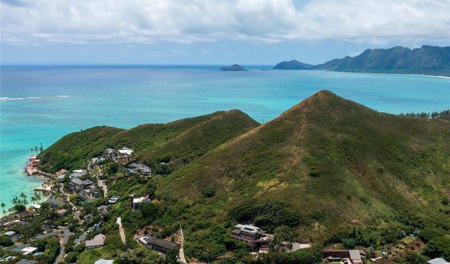 211 Luika Pl, Kailua, HI 96734 - 4 Beds, 3 Bath