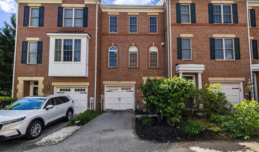 129 HEARTH Ct, Baltimore, MD 21212 - 3 Beds, 4 Bath
