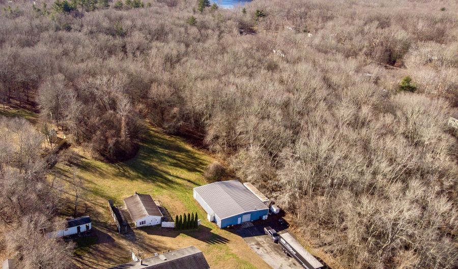 208 Gooseneck Hill Rd, Canterbury, CT 06331 - 3 Beds, 3 Bath