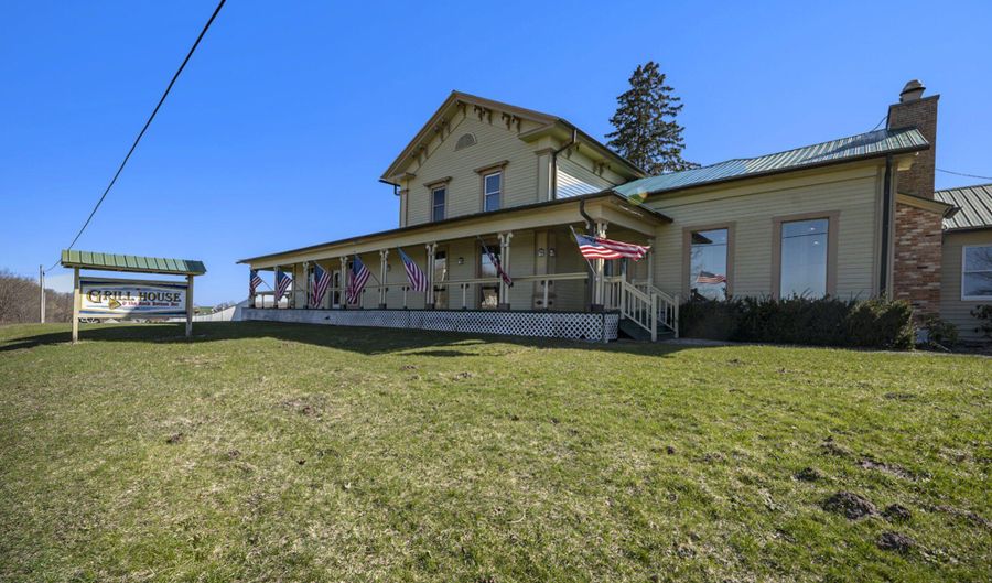 1071 32nd St, Allegan, MI 49010 - 0 Beds, 10 Bath