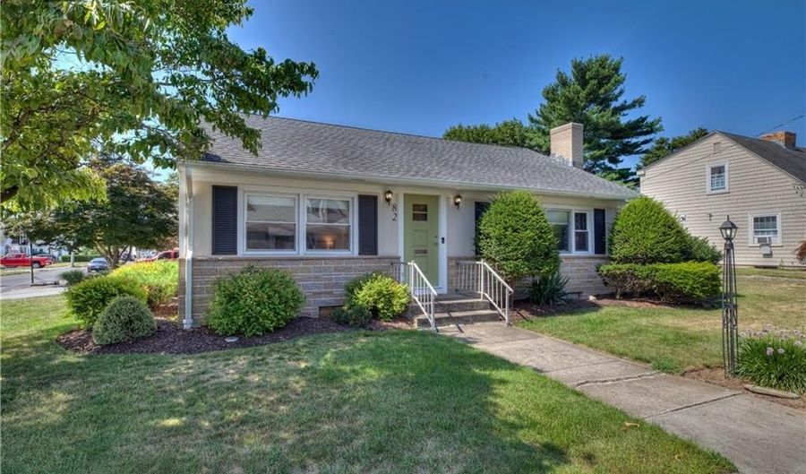 82 Garland Ave, Cranston, RI 02910 - 2 Beds, 1 Bath