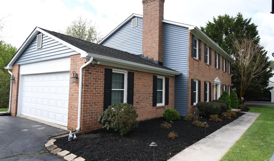 305 ROLLING KNOLL Dr, Bel Air, MD 21014 - 4 Beds, 3 Bath