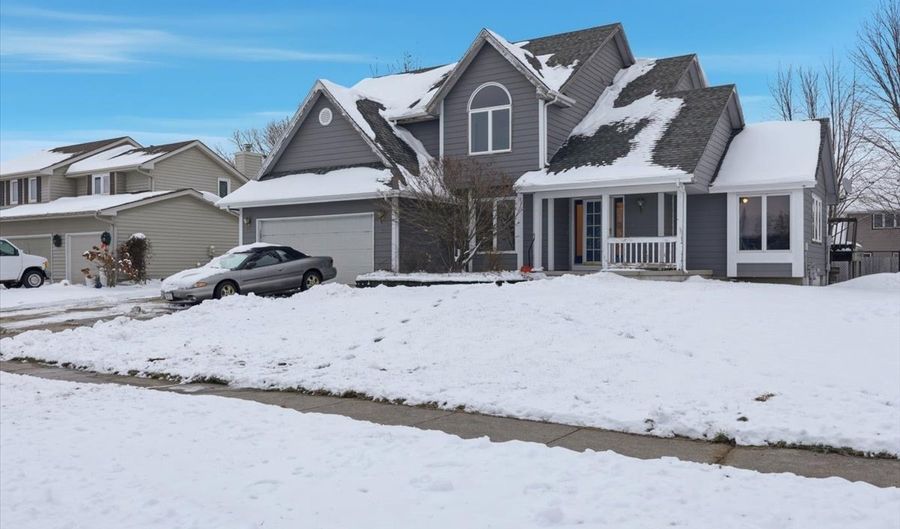 1401 NW Parkridge Pl, Ankeny, IA 50023 - 4 Beds, 3 Bath