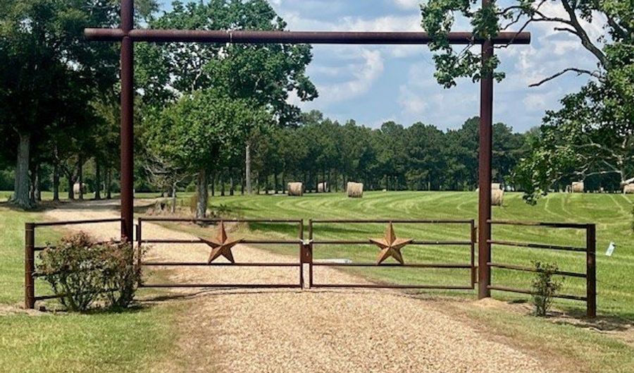 60327 Highway 445, Amite, LA 70422 - 0 Beds, 0 Bath