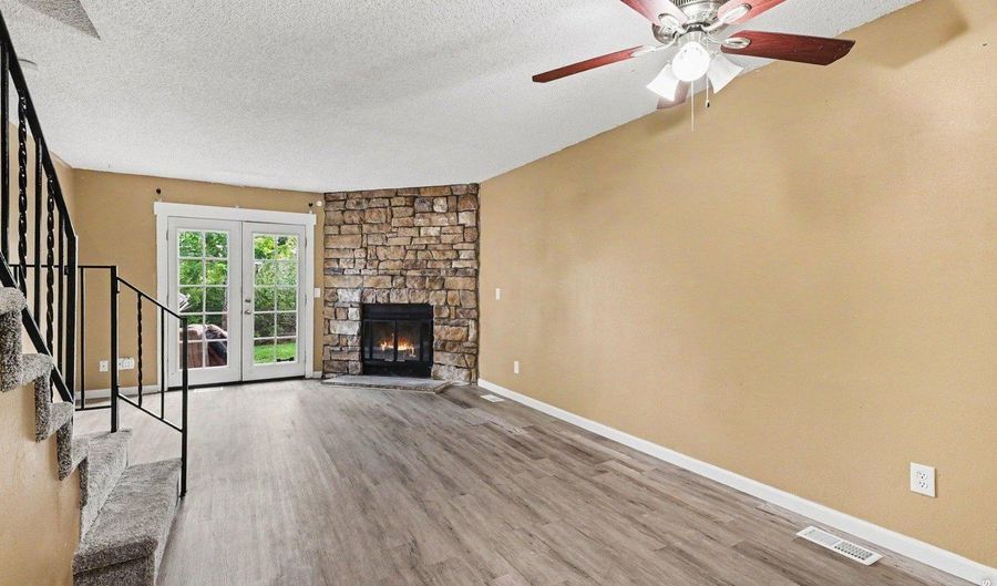 2220 S Jasper Way B, Aurora, CO 80013 - 2 Beds, 2 Bath
