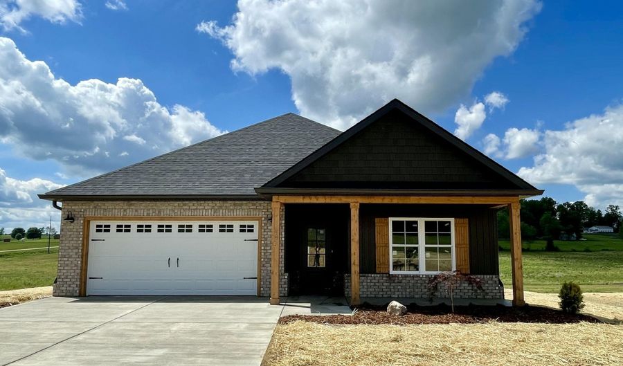 245 Greenwood Rd, Afton, TN 37616 - 4 Beds, 3 Bath