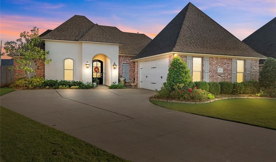 216 Roanoke Cir, Benton, LA 71006 - 3 Beds, 2 Bath
