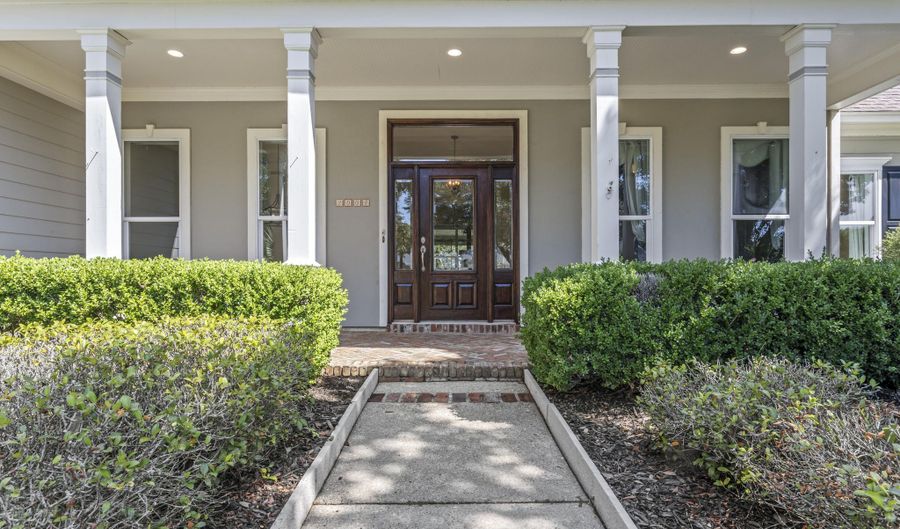 2004 Claudette Ct, Biloxi, MS 39531 - 4 Beds, 4 Bath