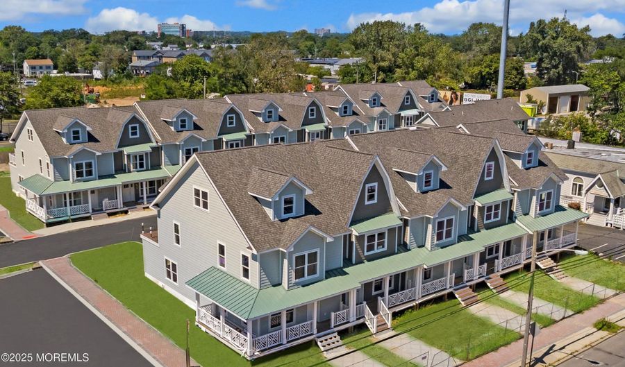 801 Main St A4, Avon By The Sea, NJ 07717 - 3 Beds, 4 Bath