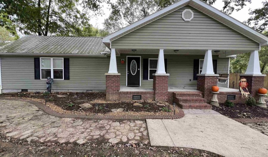 730 Dixie Dale Rd, Albertville, AL 35950 - 2 Beds, 2 Bath