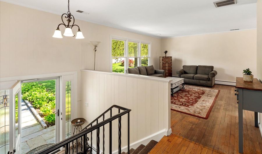 6 Amawalk Ave, Amawalk, NY 10501 - 4 Beds, 3 Bath