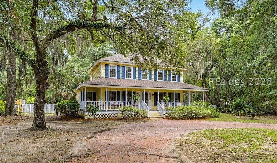 76 Sunset Blvd, Beaufort, SC 29907 - 3 Beds, 3 Bath