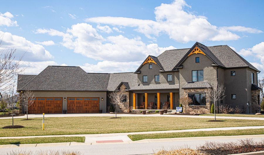 3899 Chapel Hill Ct, Bargersville, IN 46106 - 5 Beds, 5 Bath