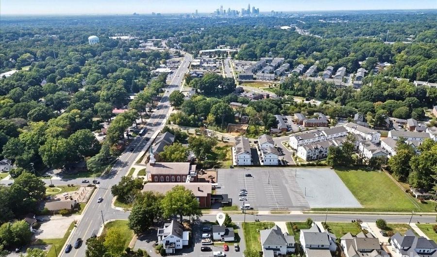 5101 Monroe Rd, Charlotte, NC 28205 - 0 Beds, 3 Bath