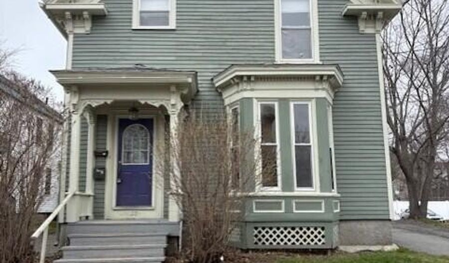 23 George St, Bangor, ME 04401 - 0 Beds, 2 Bath