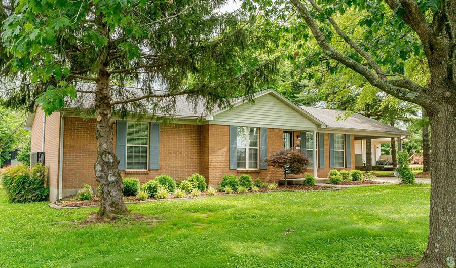 1117 Breezy Way, Bardstown, KY 40004 - 3 Beds, 2 Bath