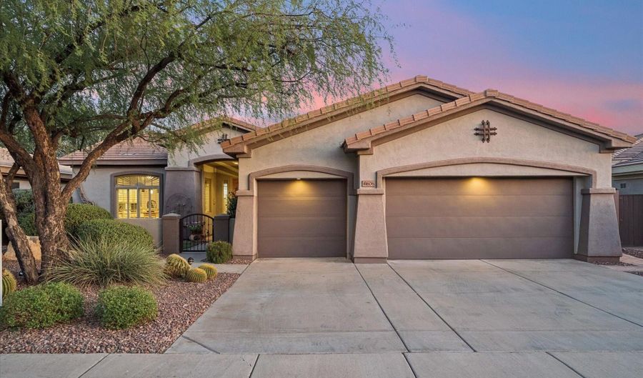 41606 N EMERALD LAKE Dr, Anthem, AZ 85086 - 2 Beds, 2 Bath